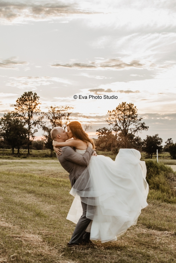 Florida Rustic Barn Weddings Tampa Barns Weddings Eva Photo